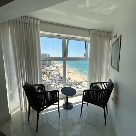Amazing Suite On The Sea-סוויטה מדהימה על הים Бат-Ям Экстерьер фото